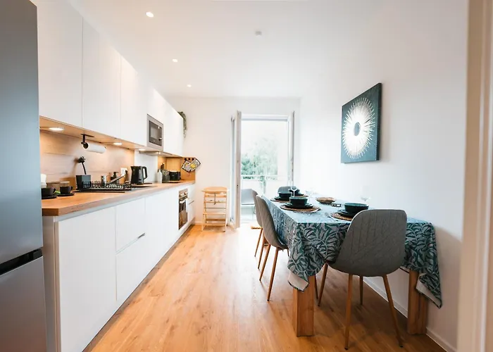 Elegant Near Old Town & Mosel River 公寓 科布倫茨